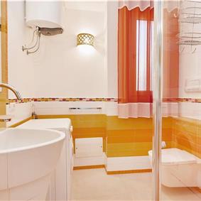 3 bedroom villa with pool and sea views near Scopello, sleeps 6